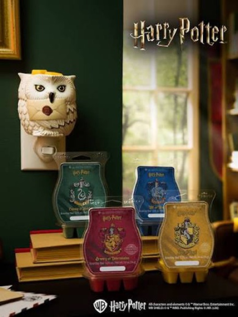 Hedwigโข Scentsy Mini Warmer